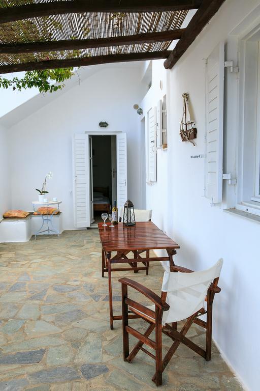 Paros Rita Studios Piso Livadi Exteriör bild