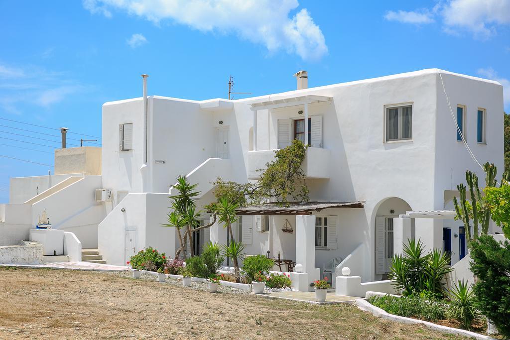 Paros Rita Studios Piso Livadi Rum bild