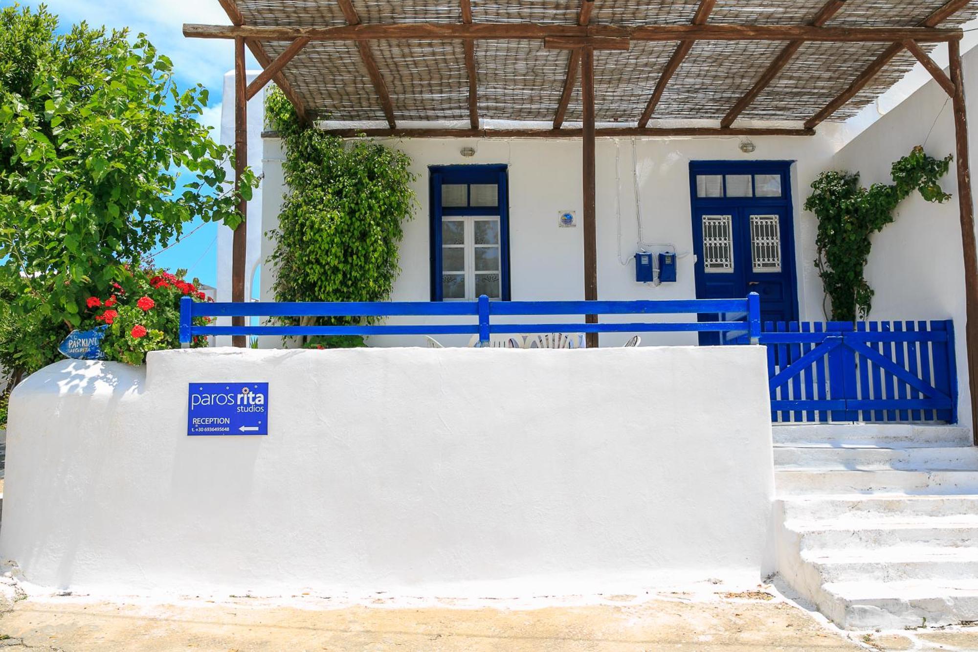 Paros Rita Studios Piso Livadi Rum bild